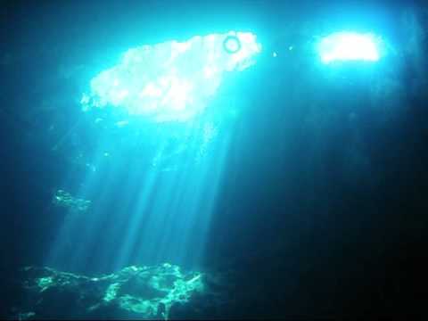 Youtube: The Pit Cenote tauchen in Yucatan