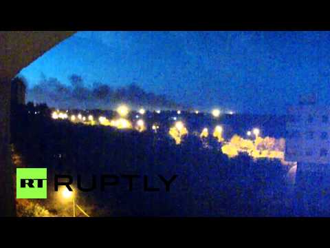 Youtube: Ukraine: Fighting erupts at Donetsk airport