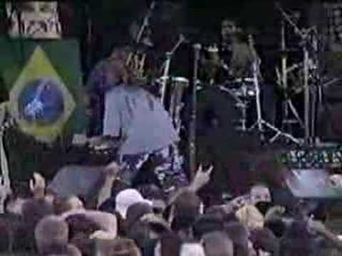 Youtube: Soulfly - Back to the Primitive (live from Ozzfest 2000]