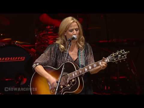 Youtube: Sheryl Crow & Vince Gill - "Two More Bottles of Wine" (LIVE)
