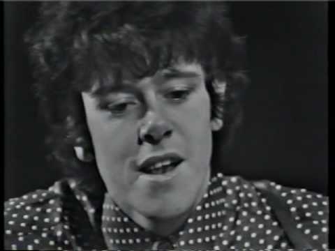 Youtube: Donovan "Colours" 1966