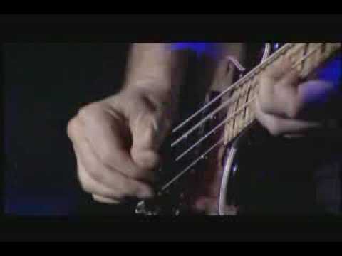 Youtube: Geddy Lee Amazing Bass Solo