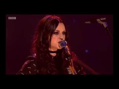 Youtube: Amy Macdonald - This Is The Life (Live Hogmanay 2016)