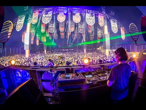 Youtube: Tomorrowland Belgium 2017 | Nina Kraviz