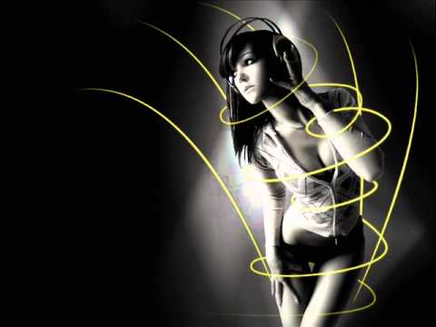 Youtube: Above & Beyond pres Oceanlab - Secret (Andrew Bayer Remix)