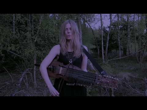Youtube: Scandinavian folk on Nyckelharpa by Myrkur