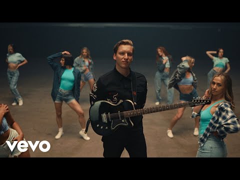 Youtube: George Ezra - Dance All Over Me (Official Video)