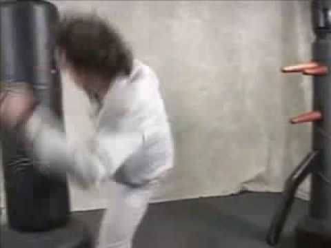 Youtube: kung fu fail