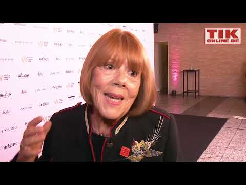 Youtube: Gisèle Pelicot honorée à Berlin : Son message d’espoir et de transmission (Brigitte Award 2026)