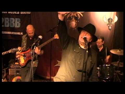 Youtube: The Twelve Bar Bluesband - Life is Hard (when you play the blues) -  live at bluesmoose Radio