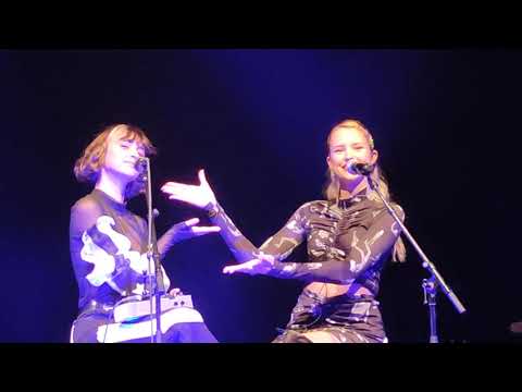 Youtube: Pomme & Angèle - Grandiose @l'Olympia (Paris), 13 sept 2021