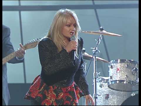 Youtube: 50 Jahre Rock I Bonnie Tyler Holding Out For A Hero