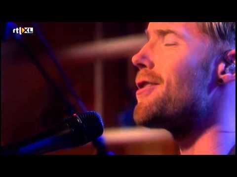 Youtube: Ronan Keating - It's only christmas