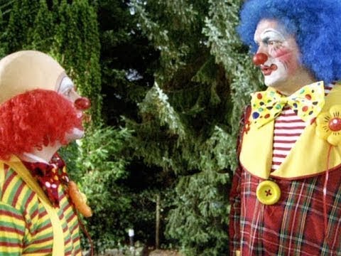 Youtube: Krieg der Clowns - Ladykracher