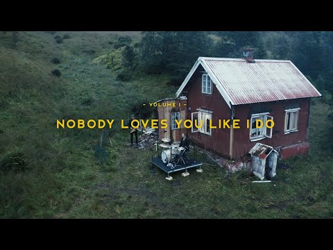 Youtube: Madrugada - Nobody Loves You Like I Do (Official Music Video)