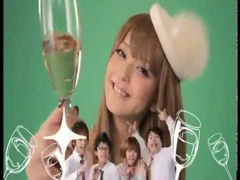 Youtube: Nozomi Sasaki Christmas Song from Japan!