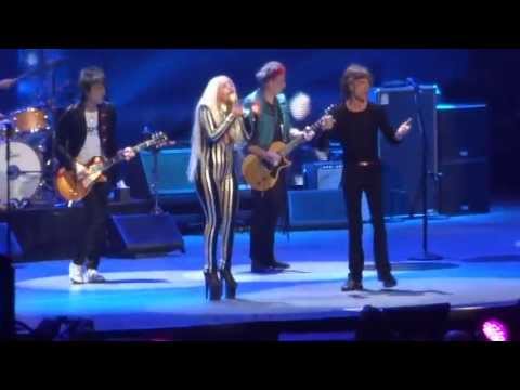 Youtube: Rolling Stones - with Lady Gaga　"Gimme Shelter"　@ Newark, N.J. 15/12/12