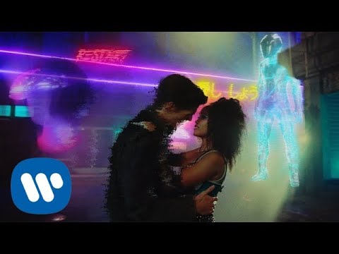 Youtube: David Guetta & Sia - Let's Love (Official Video)