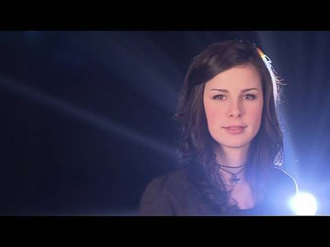 Youtube: Lena Meyer-Landrut - Satellite - Eurovision Song Contest 2010 Germany (offizielles Musikvideo)