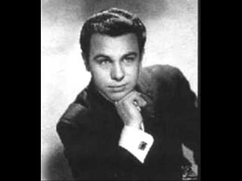 Youtube: Ronnie Dio and the Red caps - An Angel is Missing (1961) .wmv