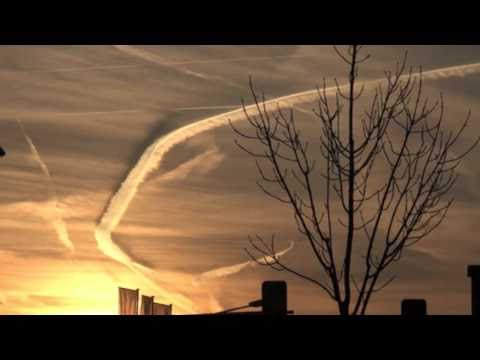Youtube: skywatchbretten - 9. Februar 2011 - Extreme Chemtrails