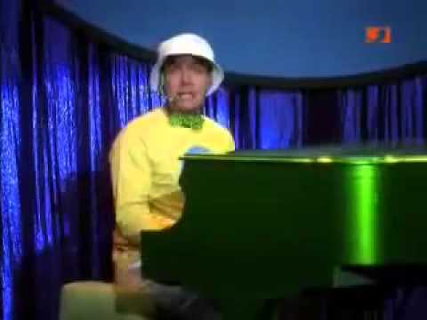Youtube: Charlie Waffles singt Mama`s Busen (German)