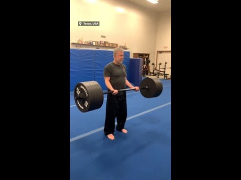 Youtube: Chuck Norris, 84, stuns fans with insane ‘warm up’ workout