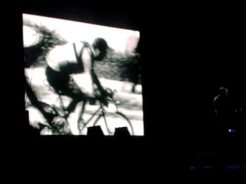 Youtube: KRAFTWERK/ TOUR DE FRANCE COACHELLA 2008