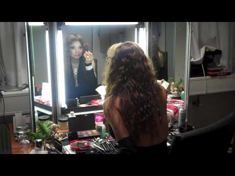 Youtube: La Toya Jackson Menschen 2009