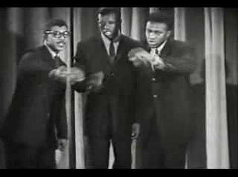 Youtube: In the Still of the Night - Fred Parris and The Satins
