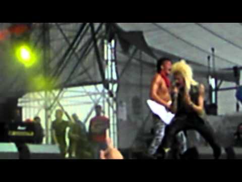 Youtube: Kissin' Dynamite -"Supersonic Killer"-  Masters of Rock 2012