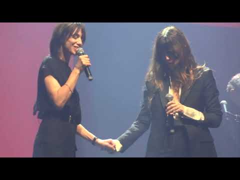 Youtube: Charlotte Gainsbourg et Lou Doillon - Quoi