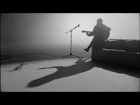 Youtube: Kings of Leon - Going Nowhere (Filmed live in Nashville, TN)