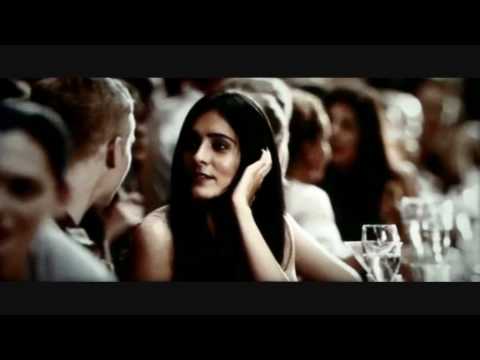 Youtube: Zweiohrkücken - Ausschnitt 'Ich bin die Lana' <i class=