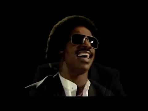 Youtube: Ebony and Ivory (1982) | Paul McCartney & Stevie Wonder