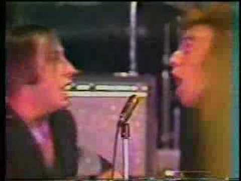 Youtube: Southside Johnny (w/ Springsteen) - I Don't Want To Go Home