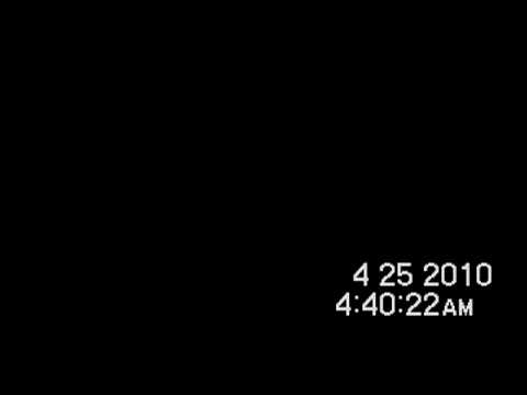 Youtube: BEST UFO OF THE YEAR MONTREAL APRIL 25 2010