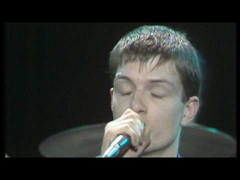 Youtube: Joy Division - Transmission (Peel Sessions 1979)