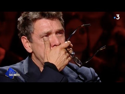 Youtube: Marc Lavoine ému aux larmes par Enrico Macias qui lui chante "Les gens du Nord" - La boîte à secrets