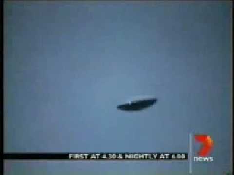 Youtube: UFO   Wiltshire, England, 2008