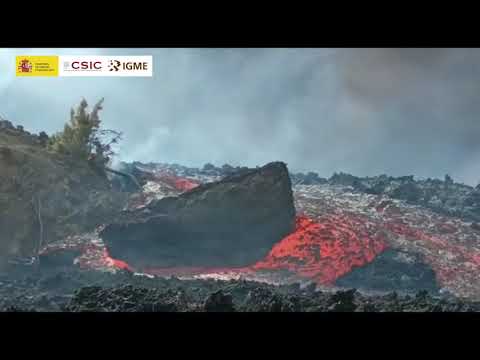 Youtube: 19/10/21 Enorme bloque errático se desplaza hacia Tajuya. Erupción La Palma. (IGME-CSIC)