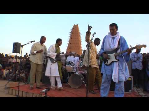 Youtube: Bombino Concert, Agadez