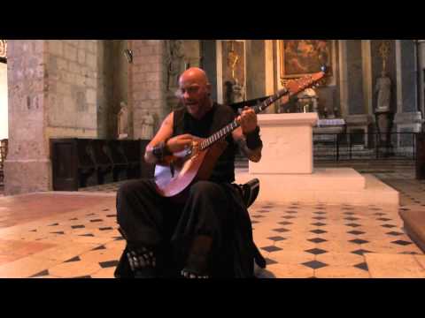 Youtube: Middle Ages ! Luc Arbogast Amazing Countertenor medieval singer ! Ancient Music