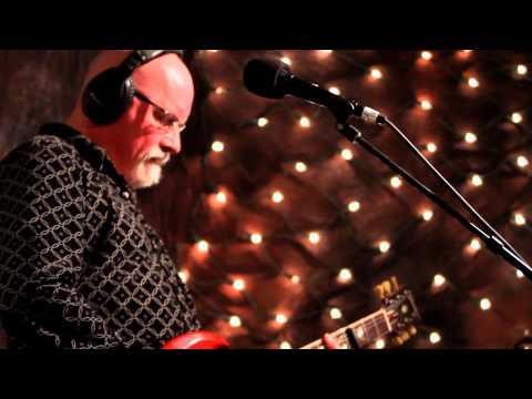 Youtube: Brendan Perry - Song to the Siren (Live on KEXP)