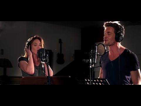 Youtube: GHOST - Das Musical - Das Musikvideo zu "Unchained Melody"