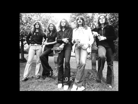 Youtube: Deep Purple - Smoke On The Water (Remastered)