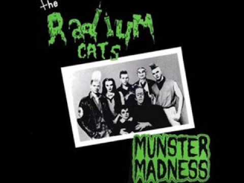 Youtube: The Radium Cats - (I Hear It) Howling In The Swamp (1988)