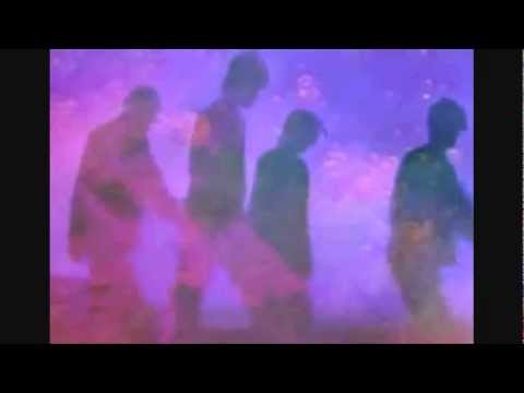 Youtube: Slowdive // I Saw the Sun [1993]