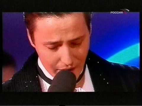 Youtube: Vitas  -  And The Gipsy Is Going  (А цыган идёт)  /  2008