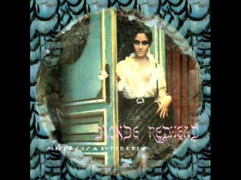 Youtube: Blonde Redhead - Misery Is A Butterfly